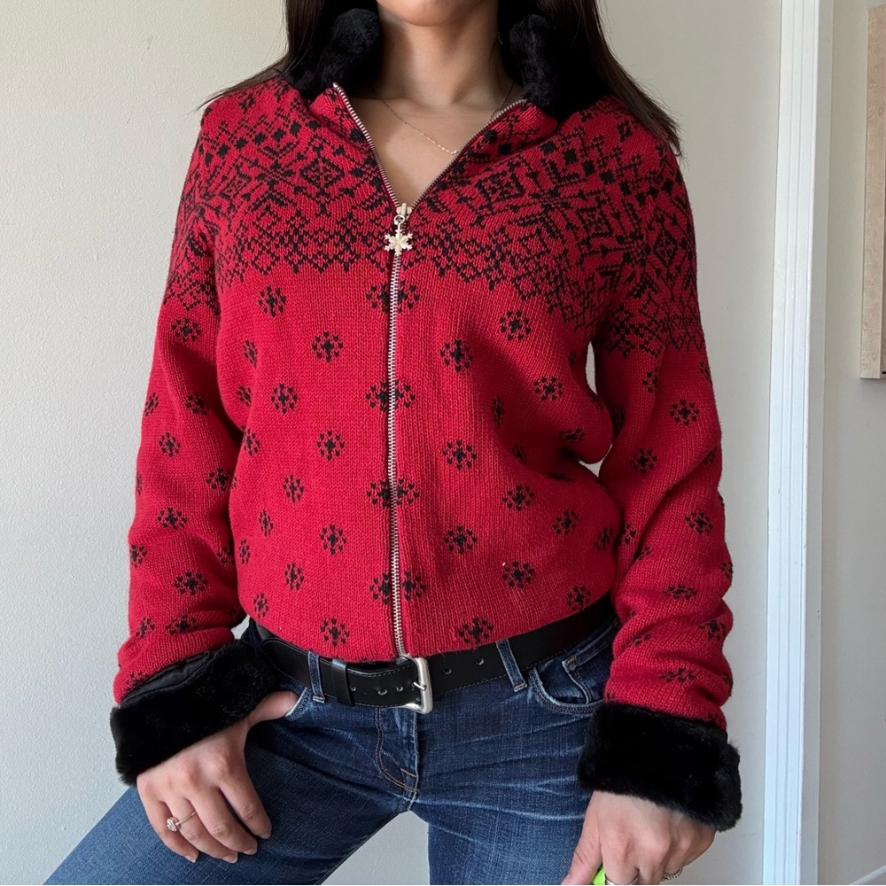 Vintage Acorn Red Nordic Zip Sweater with Faux Fur Trim